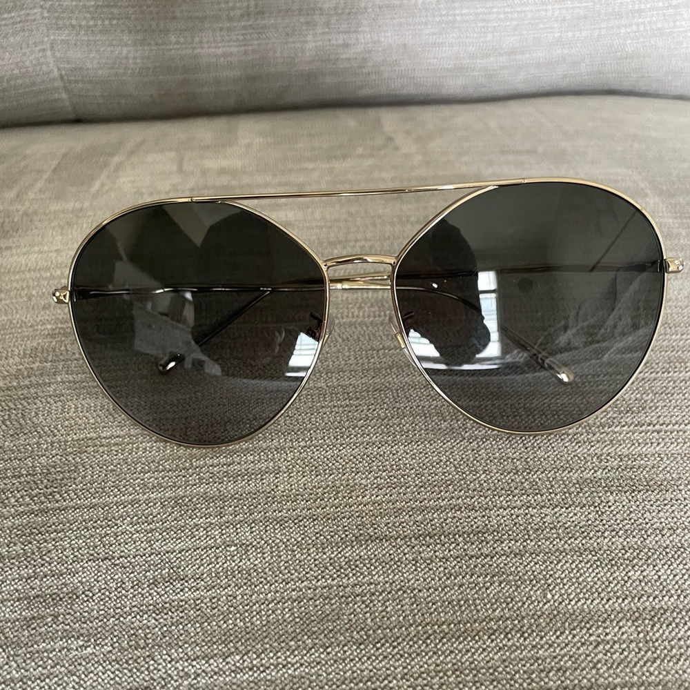 NWOT GIVENCHY oval oversized aviators - Picture 8 of 10
